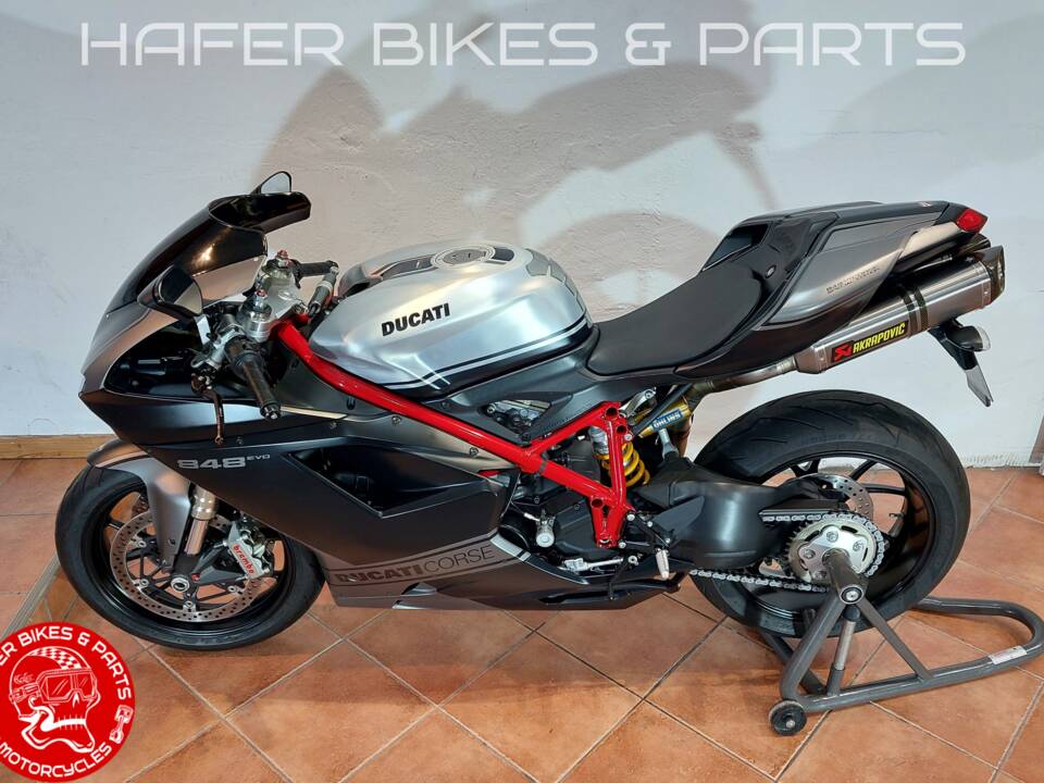 Imagen 9/55 de Ducati DUMMY (2010)