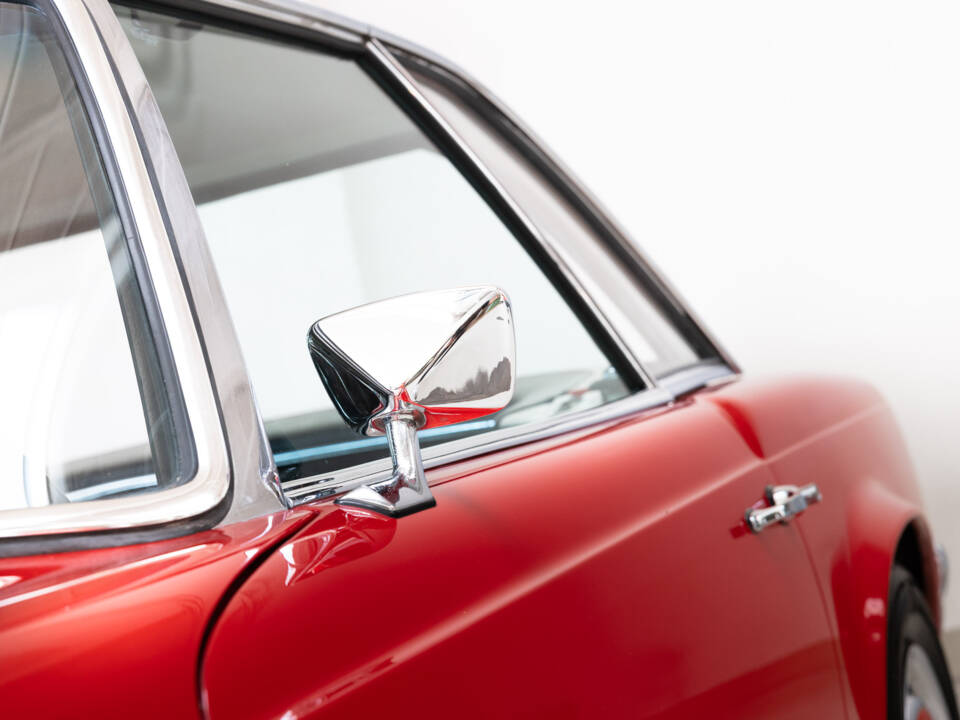 Image 24/30 of Mercedes-Benz 280 SL (1968)