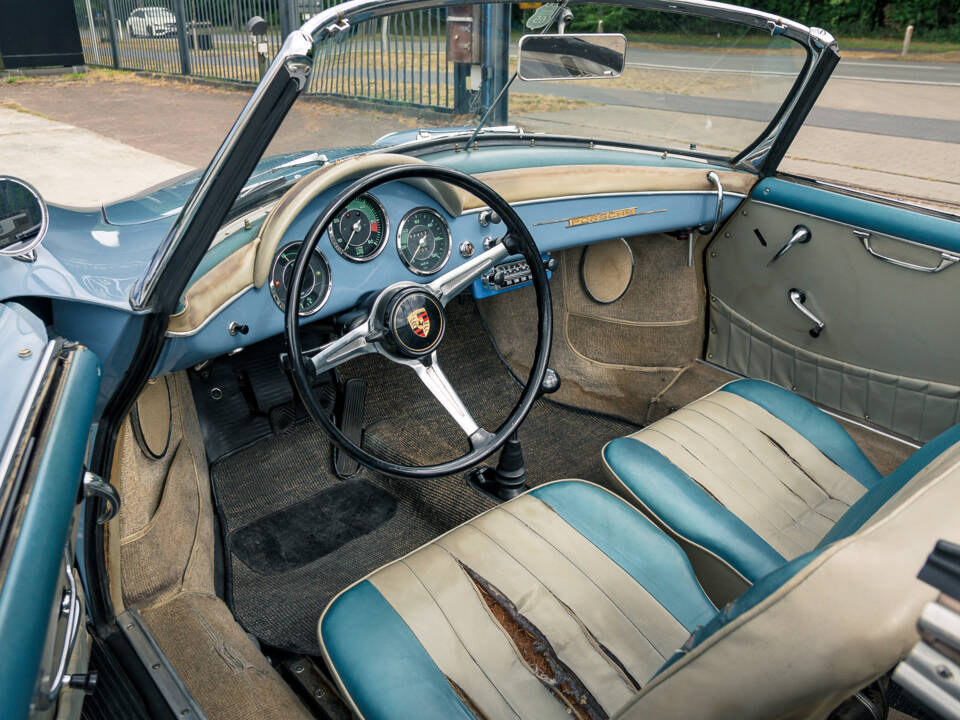 Immagine 26/46 di Porsche 356 B 1600 Roadster (1961)