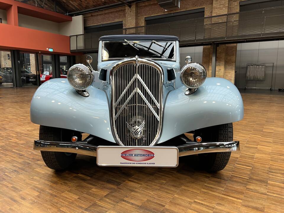 Image 5/39 de Citroën Traction Avant 11 BL Légère (1939)