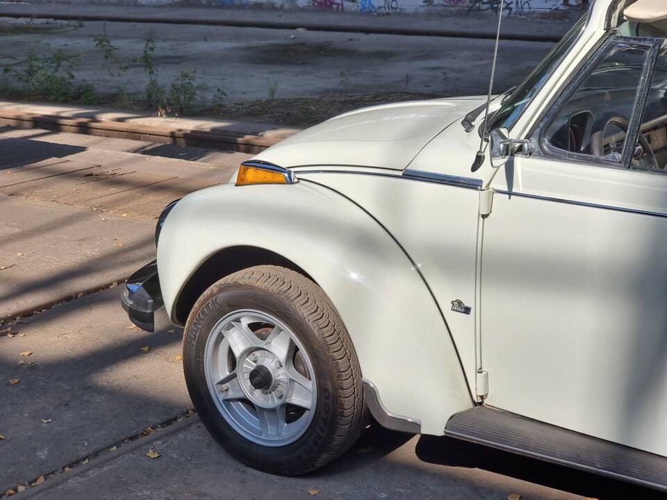 Image 9/18 of Volkswagen Beetle 1303 (1978)