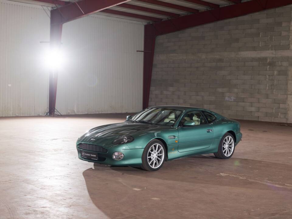 Bild 2/34 von Aston Martin DB 7 Vantage (2000)