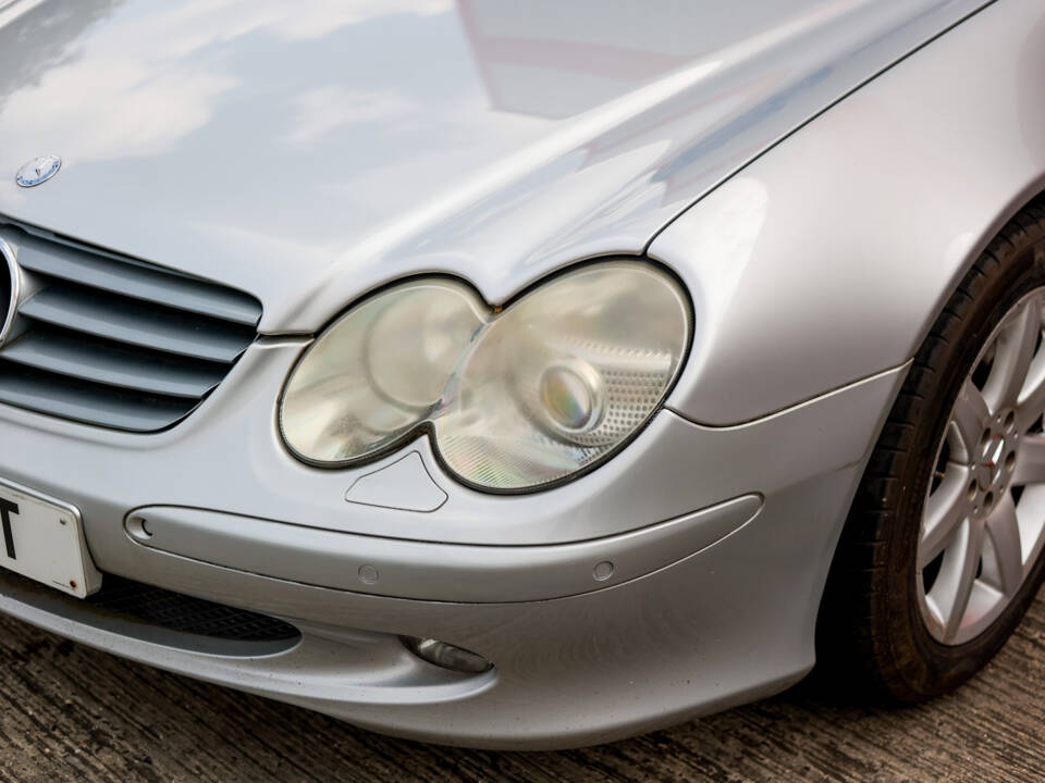Image 11/20 of Mercedes-Benz SL 350 (2003)
