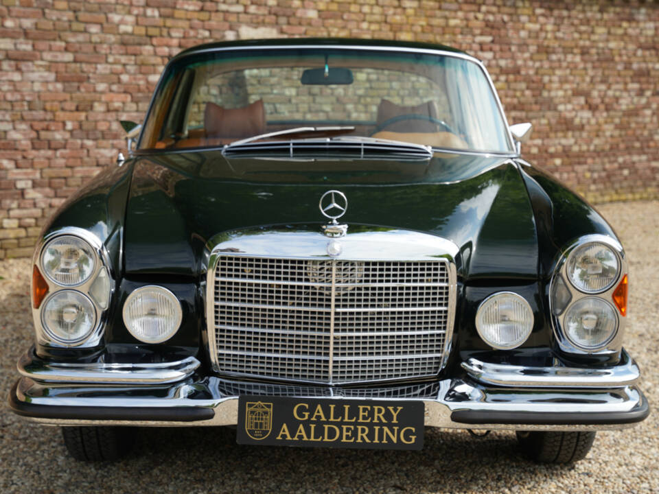 Image 5/50 of Mercedes-Benz 280 SE 3,5 (1971)