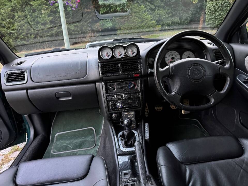 Image 25/30 of Subaru Impreza 2.0 (1998)