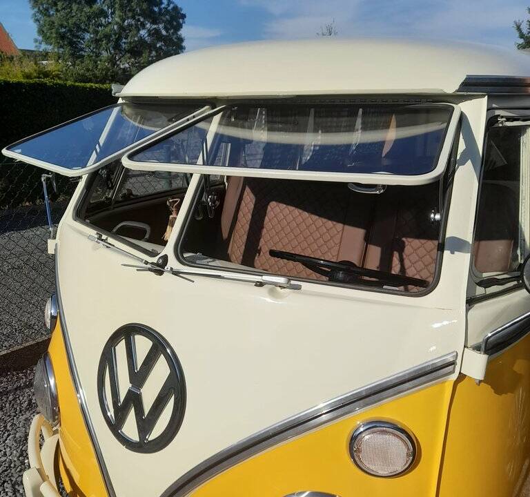 Image 2/6 of Volkswagen T1 Brasil (1974)