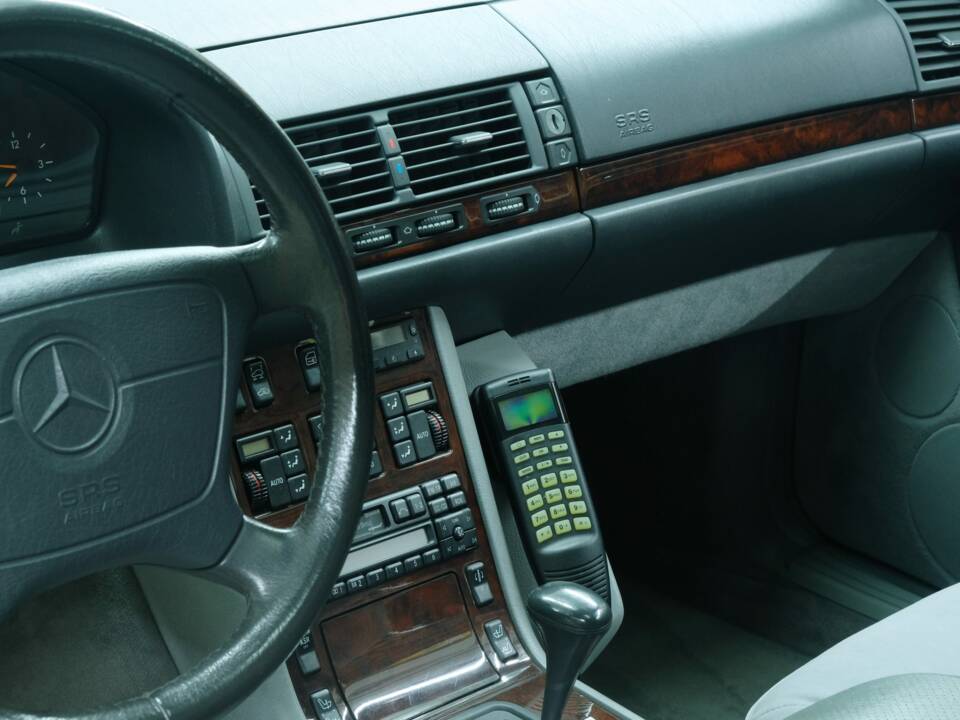 Bild 50/50 von Mercedes-Benz S 420 C (1994)