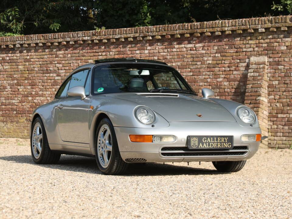 Imagen 31/50 de Porsche 911 Carrera (1996)