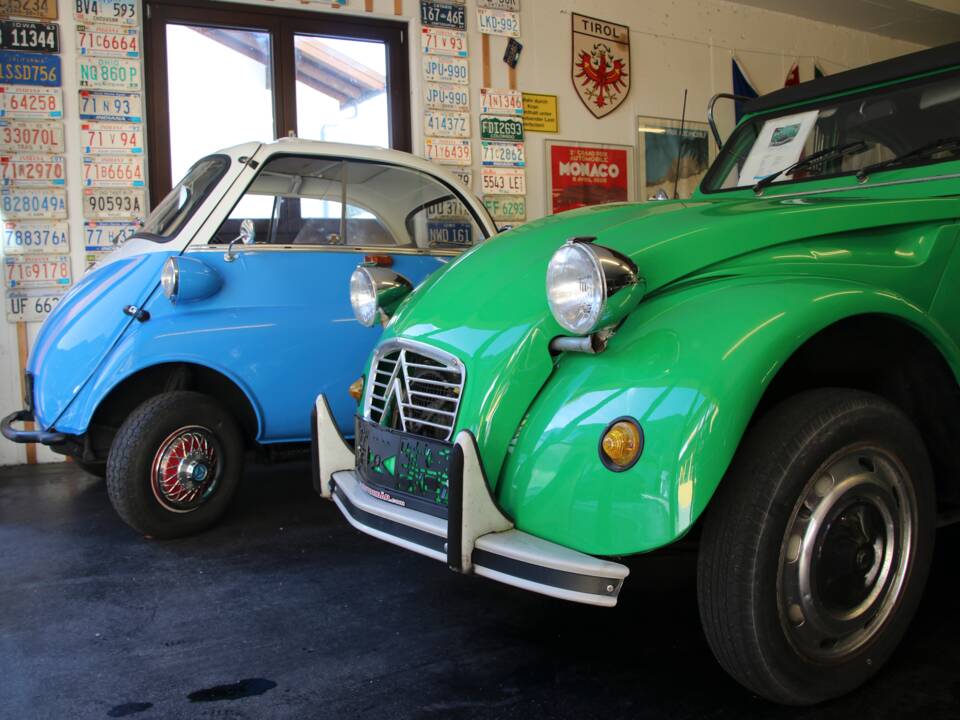 Image 10/35 de Citroën 2 CV 6 (1987)