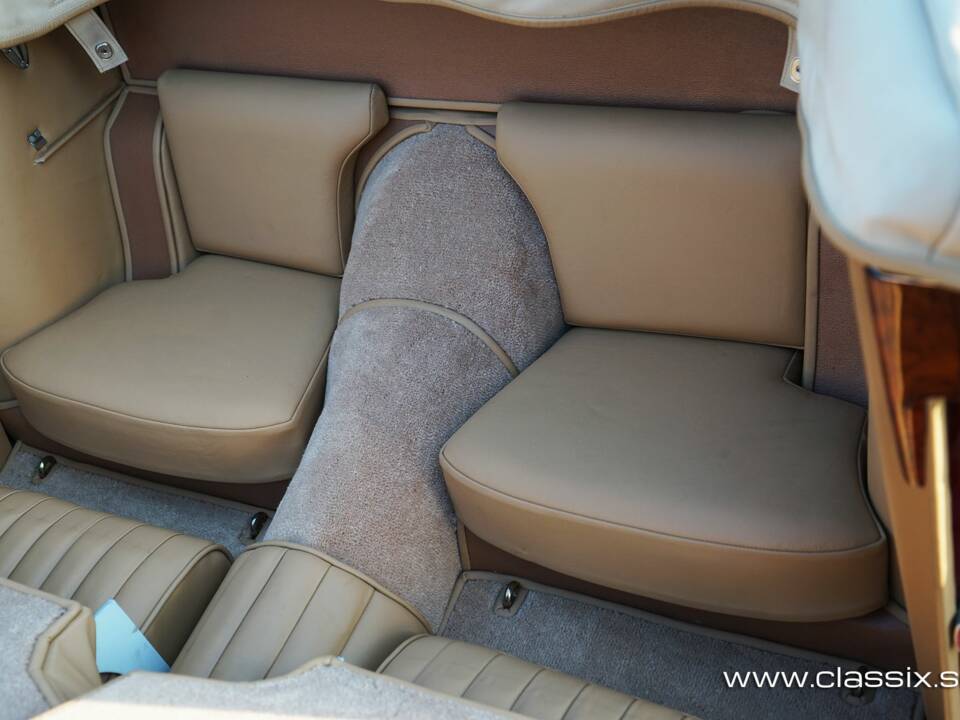Image 11/28 of Jaguar XK 140 SE DHC (1955)