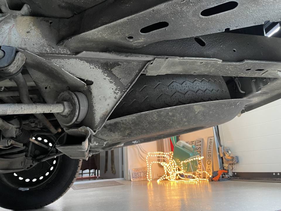 Bild 15/15 von Volkswagen T3 Multivan 1.6 TD (1990)