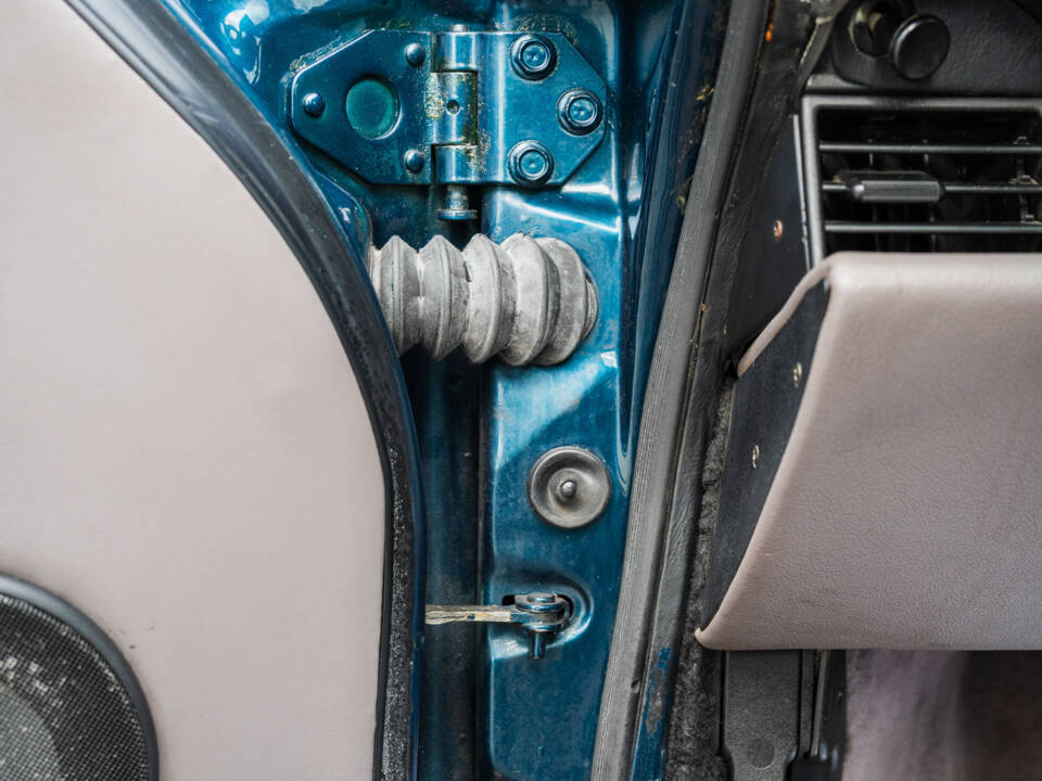 Image 51/87 of Porsche 911 Turbo 3.3 (1991)