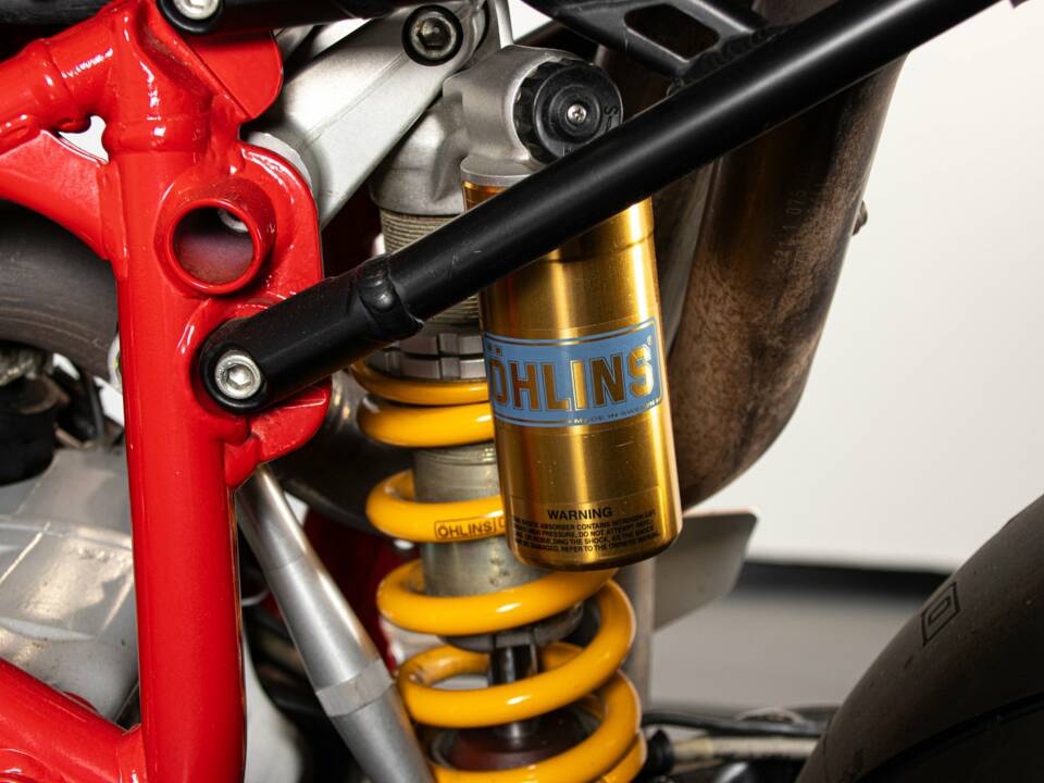 Image 45/50 of Ducati DUMMY (2004)