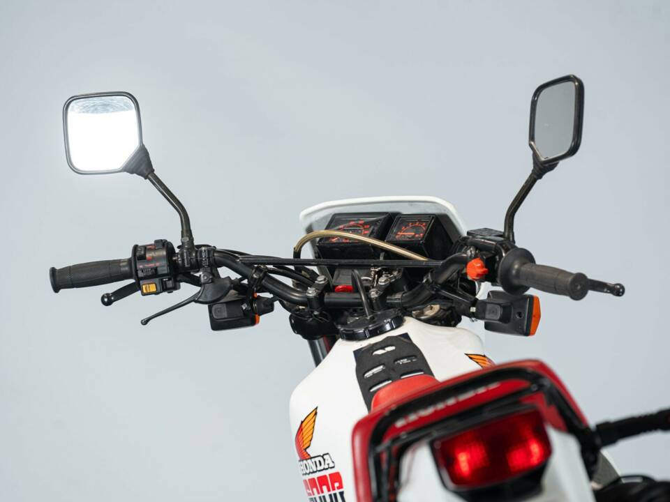 Afbeelding 44/50 van Honda DUMMY (1985)