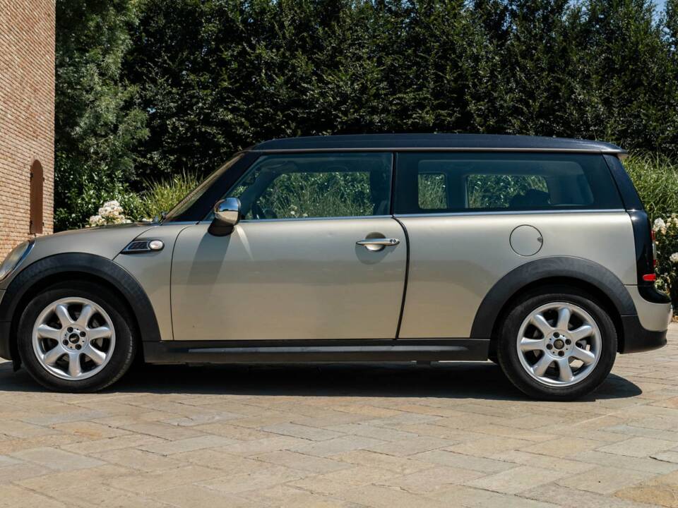 Image 10/50 de Mini Cooper D Clubman (2010)