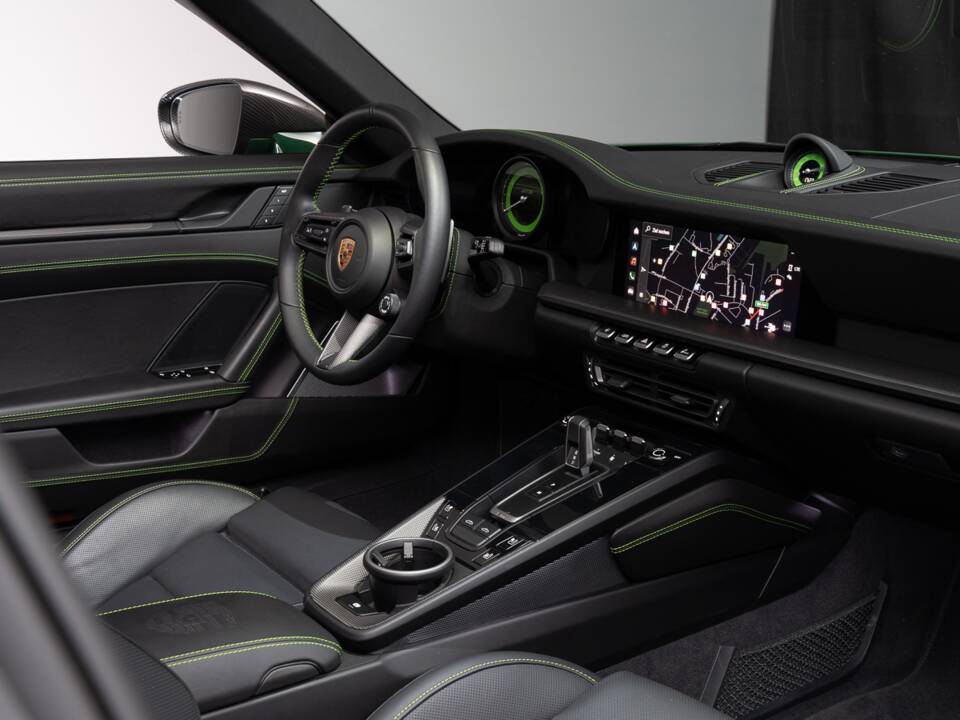 Afbeelding 29/41 van Porsche 911 Targa 4 GTS (2024)