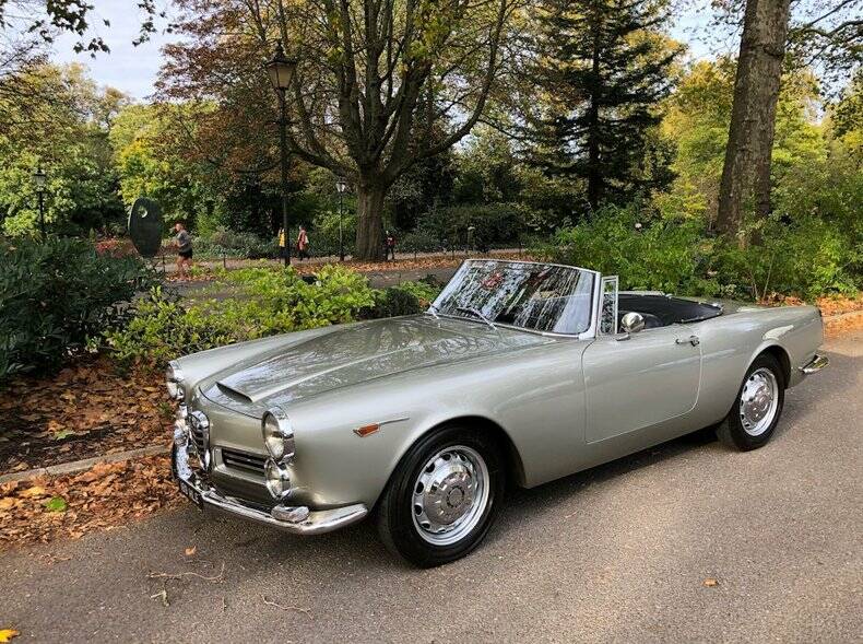 Imagen 44/50 de Alfa Romeo 2600 Spider (1964)