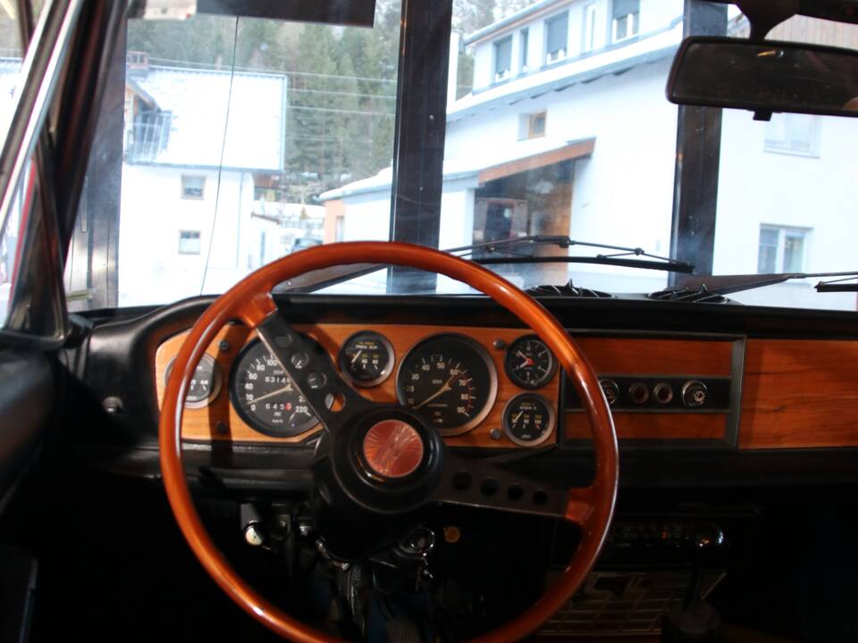 Image 12/19 de FIAT 124 Spider BS (1971)