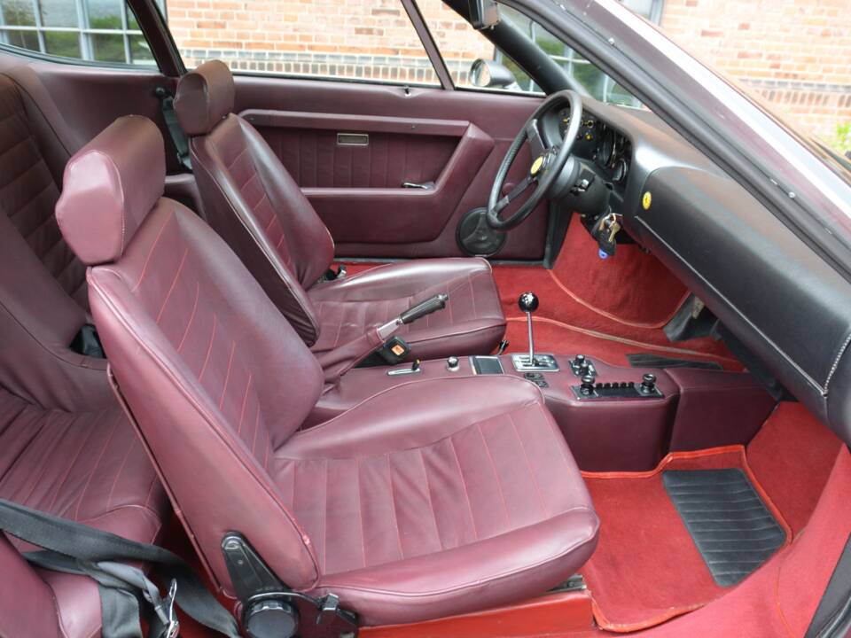 Bild 48/50 von Ferrari Dino 208 GT4 (1976)