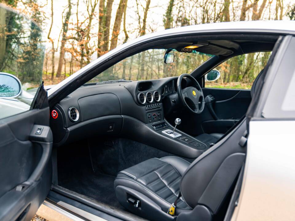 Image 12/22 of Ferrari 550 Maranello (1998)