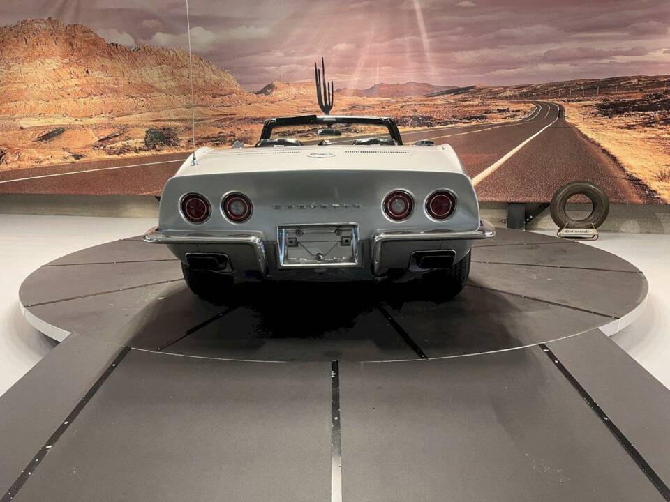 Image 9/36 of Chevrolet Corvette Stingray (1970)