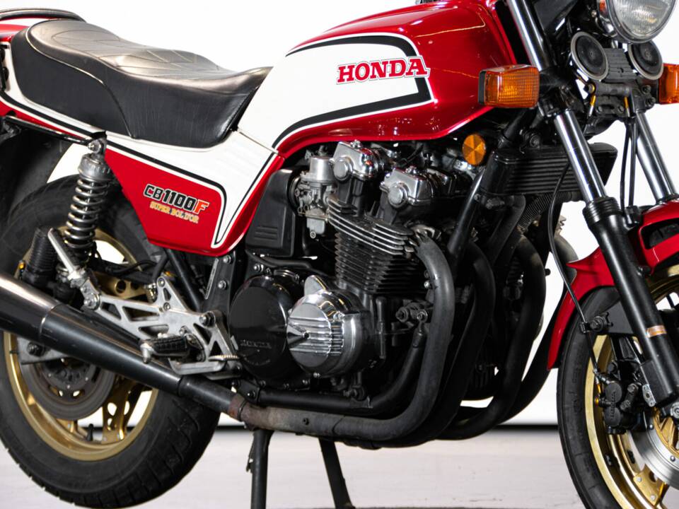 Bild 31/50 von Honda CB 1100 F Super Bol d´Or (1983)
