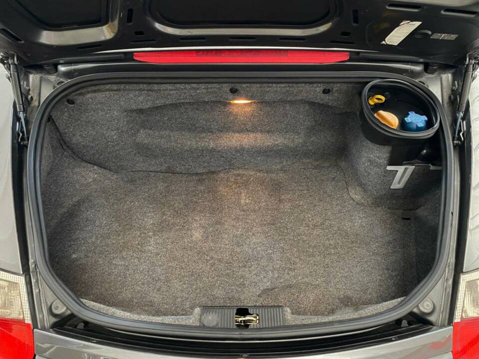 Imagen 22/22 de Porsche Boxster (2000)