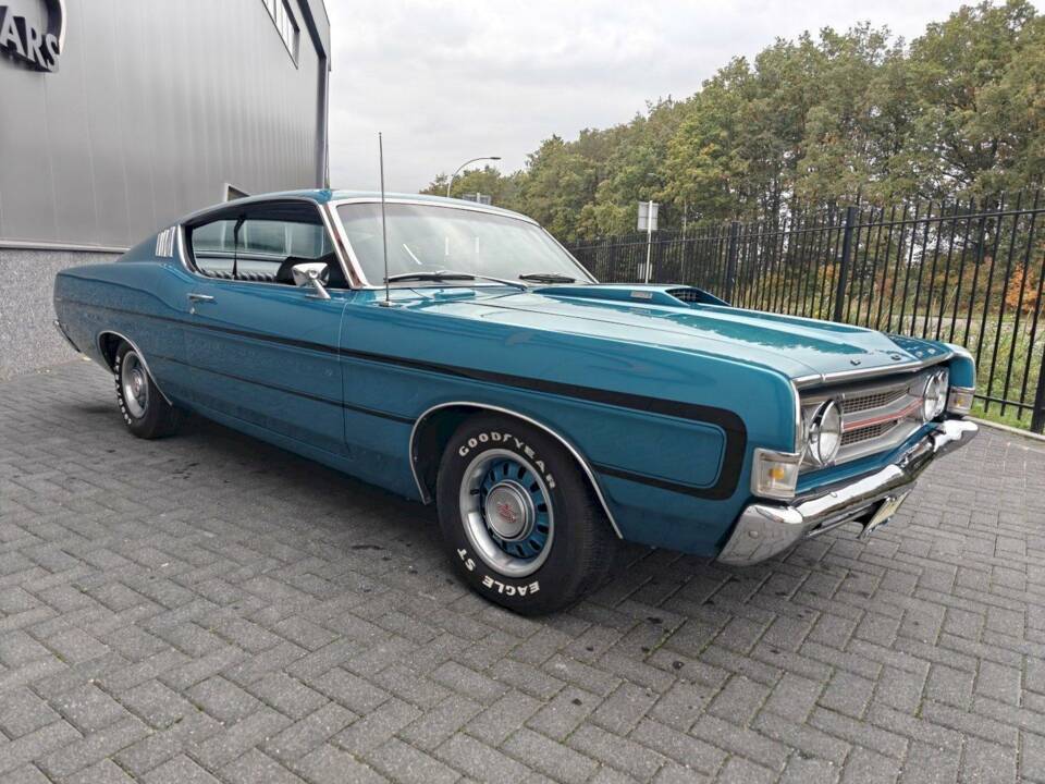 Image 8/32 of Ford Torino (1969)