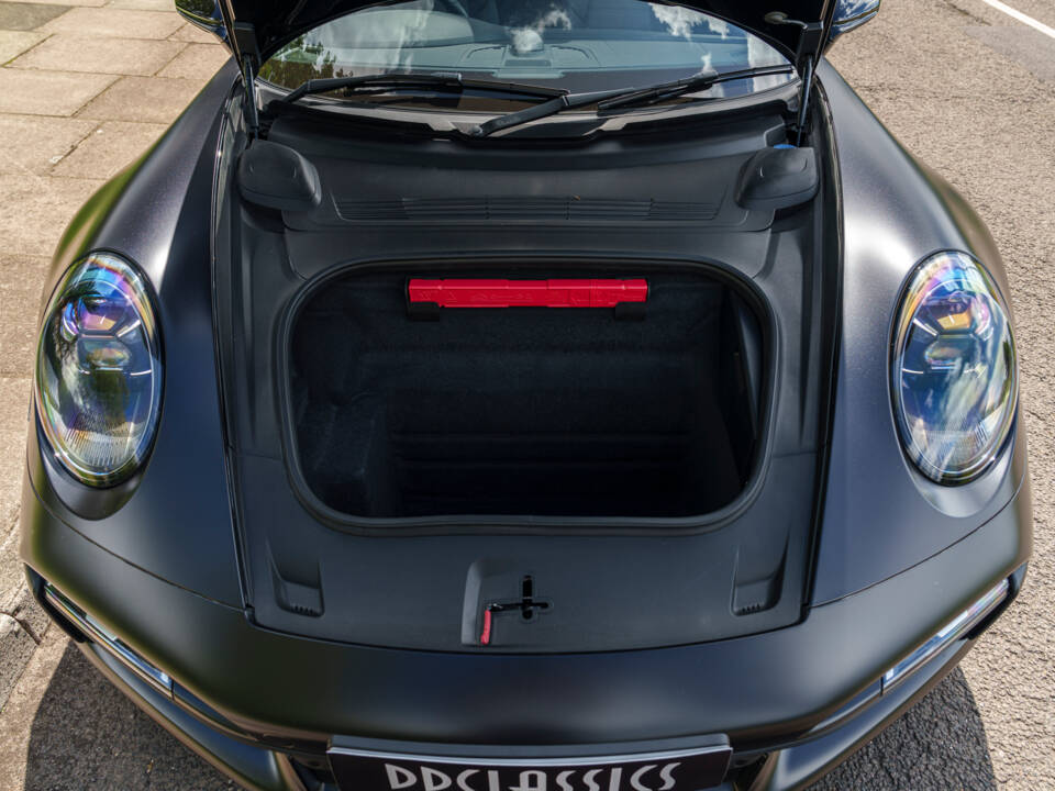 Image 31/33 of Porsche 911 Turbo S (2023)