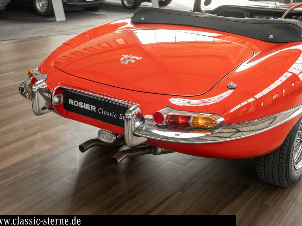 Image 11/15 de Jaguar E-Type 4.2 (1965)