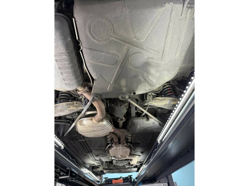 Image 45/46 of Mercedes-Benz SL 320 (1995)