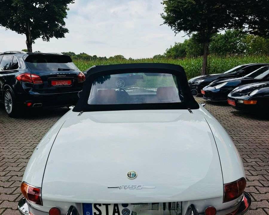 Bild 7/20 von Alfa Romeo 1750 Spider (1969)