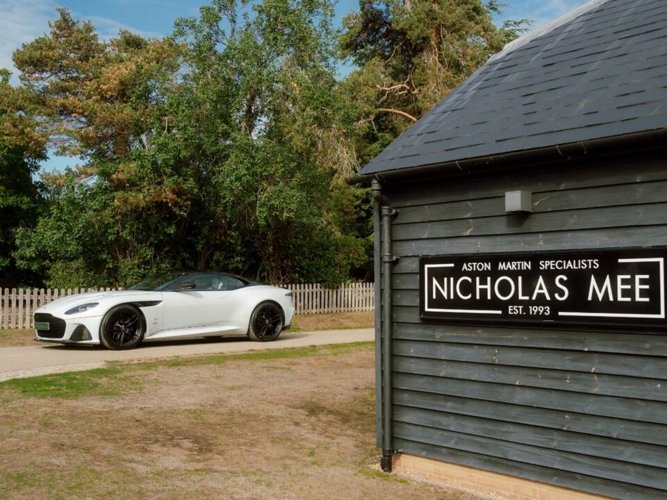 Bild 77/82 von Aston Martin DBS Superleggera (2018)