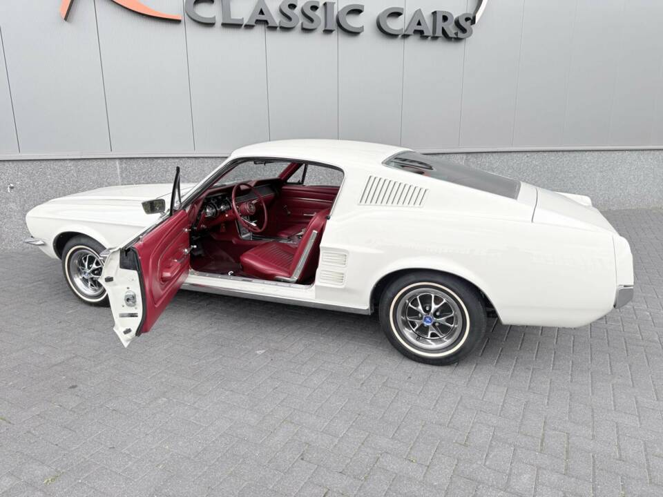 Image 17/50 of Ford Mustang 289 (1967)