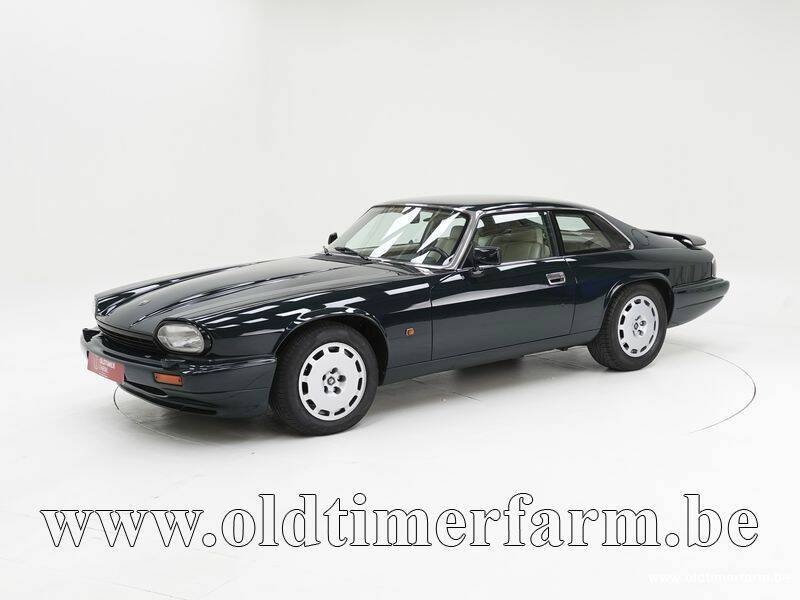 Image 1/15 de Jaguar XJ 40 (XJ-R) (1992)