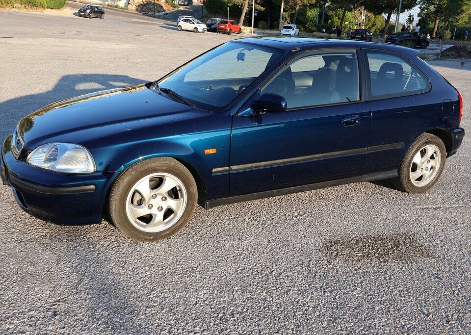 Image 4/8 of Honda Civic (1997)