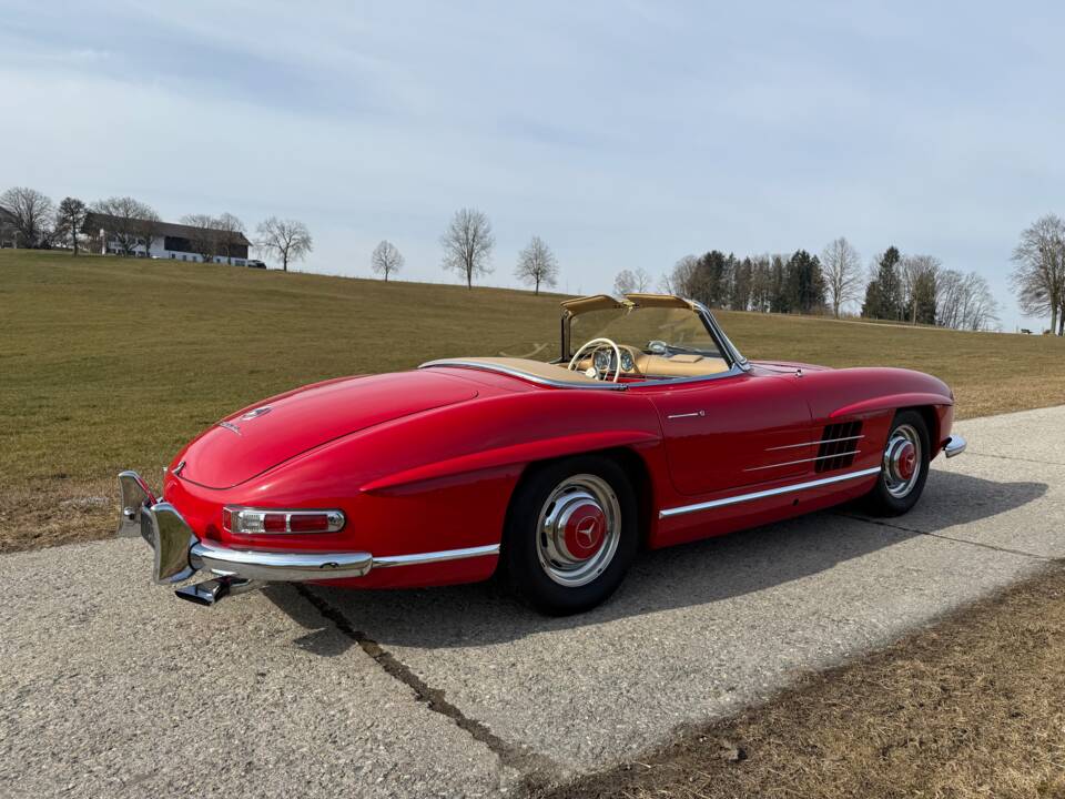 Afbeelding 7/12 van Mercedes-Benz 300 SL Roadster (1963)