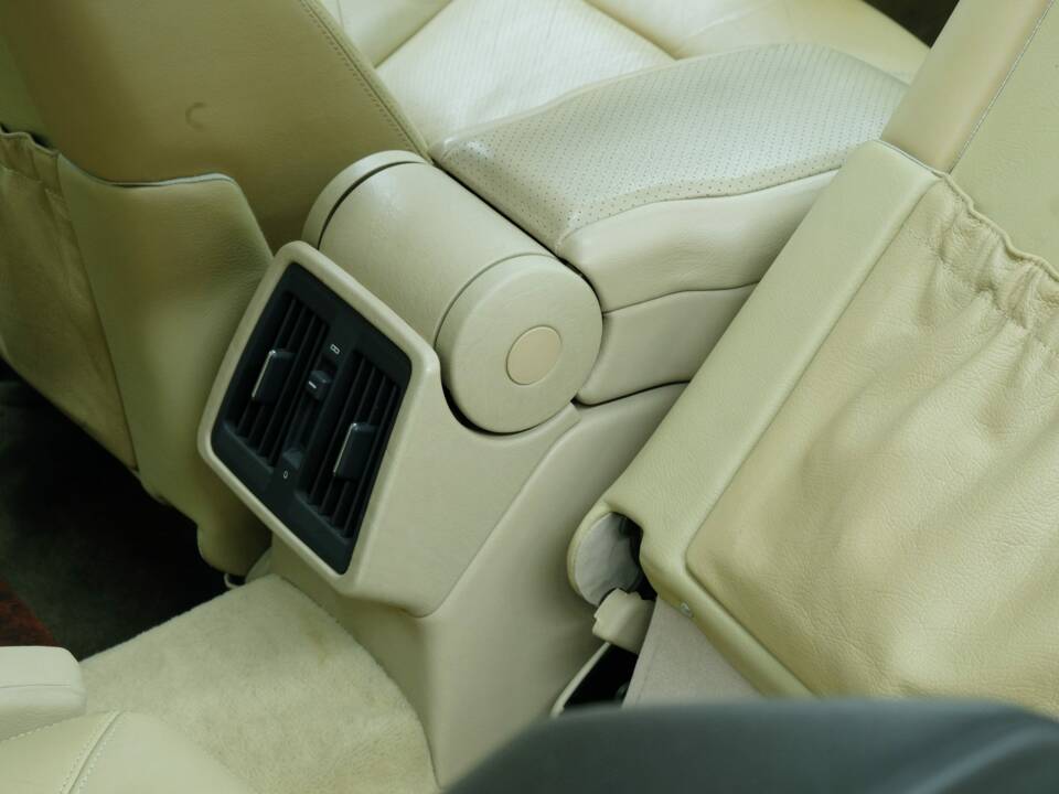 Bild 38/50 von Mercedes-Benz 600 SEC (1993)
