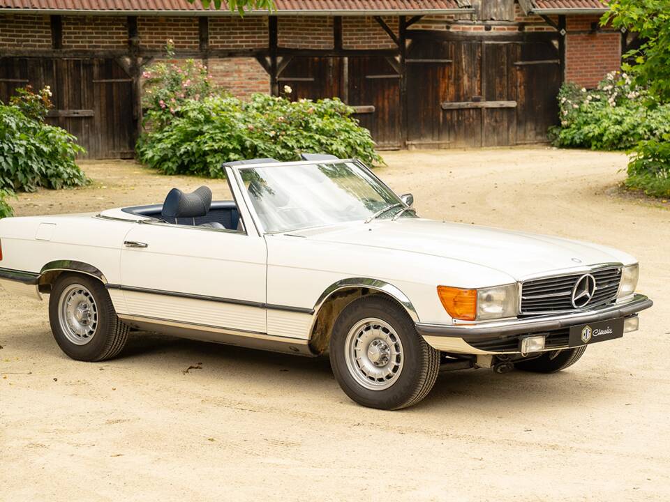 Imagen 18/86 de Mercedes-Benz 280 SL (1977)