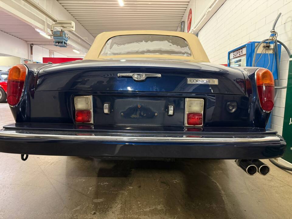 Bild 18/24 von Rolls-Royce Corniche I (1986)