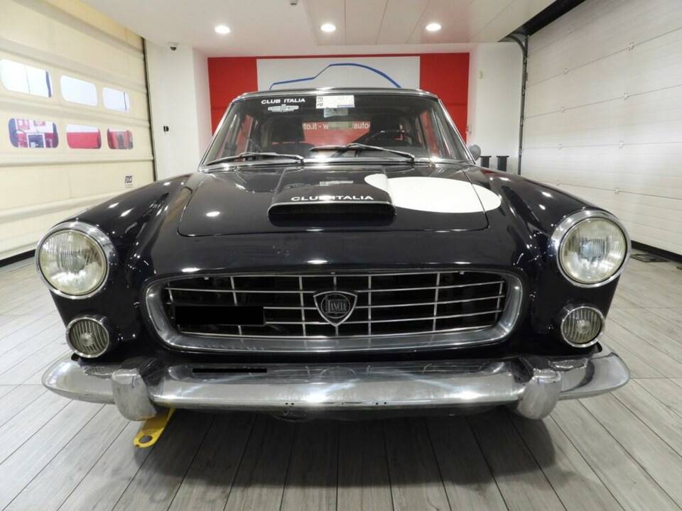 Immagine 2/15 di Lancia Flaminia Coupe Pininfarina 3B (1961)