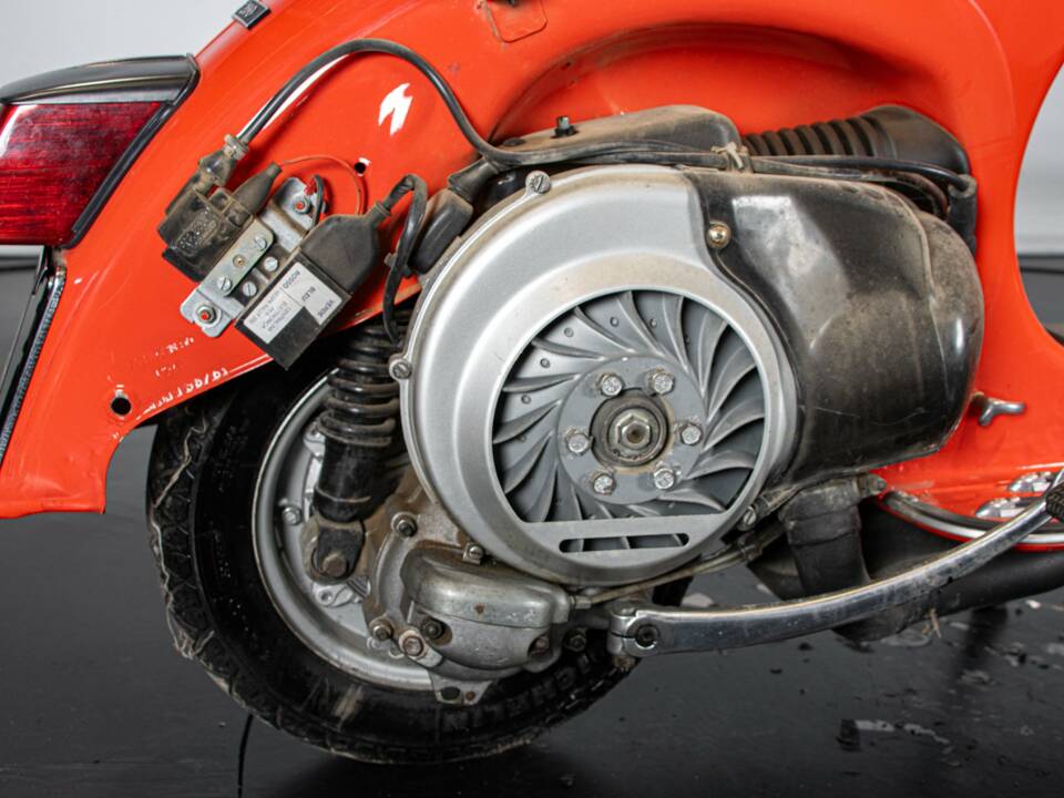 Bild 9/50 von Piaggio Vespa 200 Rally (1974)