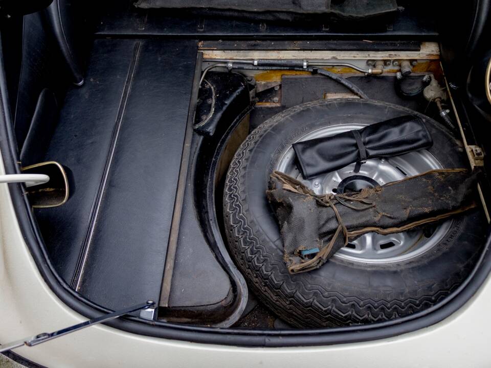 Image 50/50 de Jaguar Type E V12 (2+2) (1972)