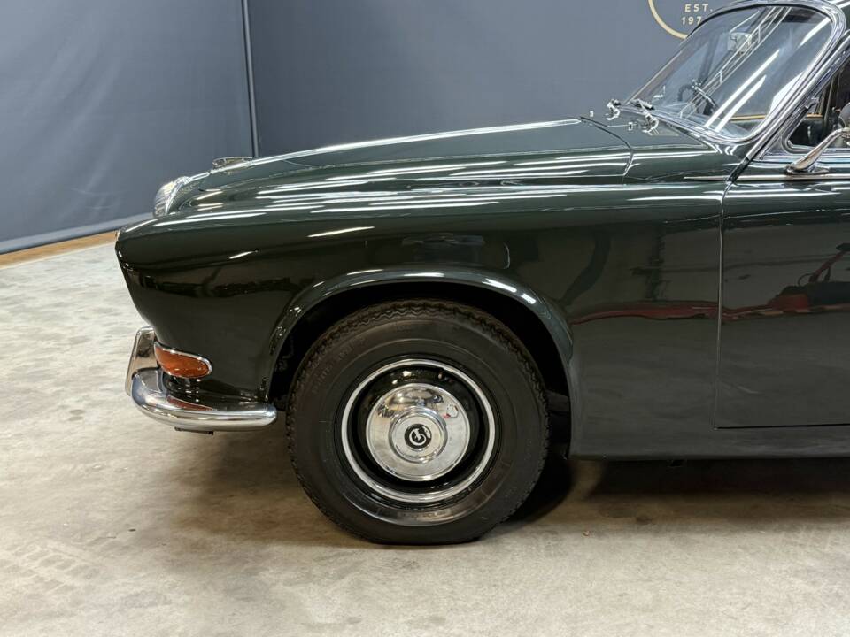 Bild 22/50 von Daimler Sovereign 420 (1968)