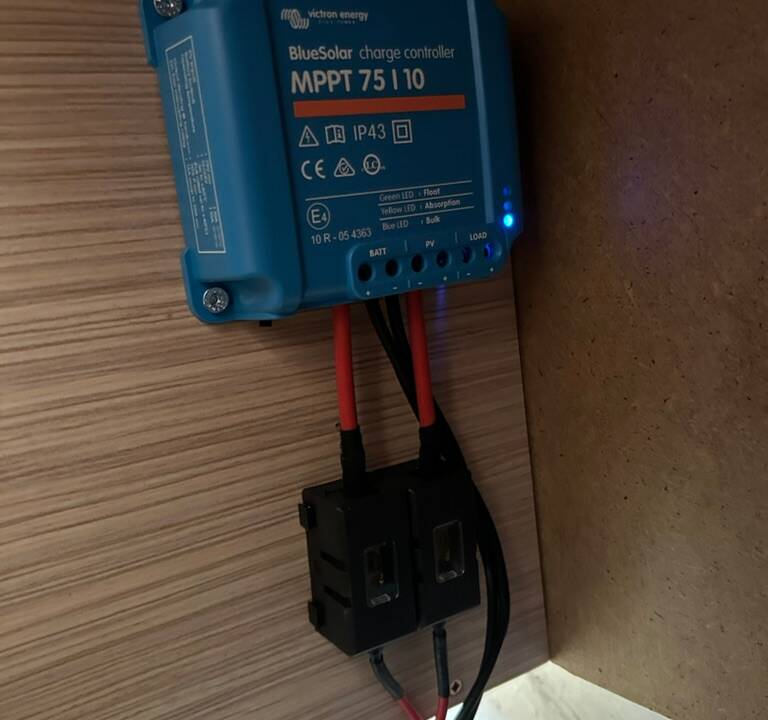 Bild 39/51 von Volkswagen T2a Kombi (1971)