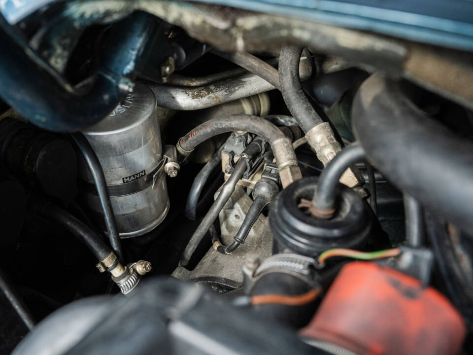 Image 32/87 of Porsche 911 Turbo 3.3 (1991)