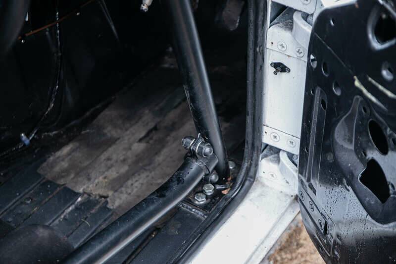 Image 22/42 of MG MGB GT (1972)