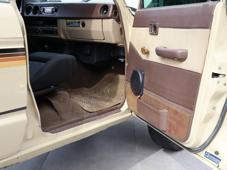 Bild 31/50 von Toyota Land Cruiser FJ 60 (1984)