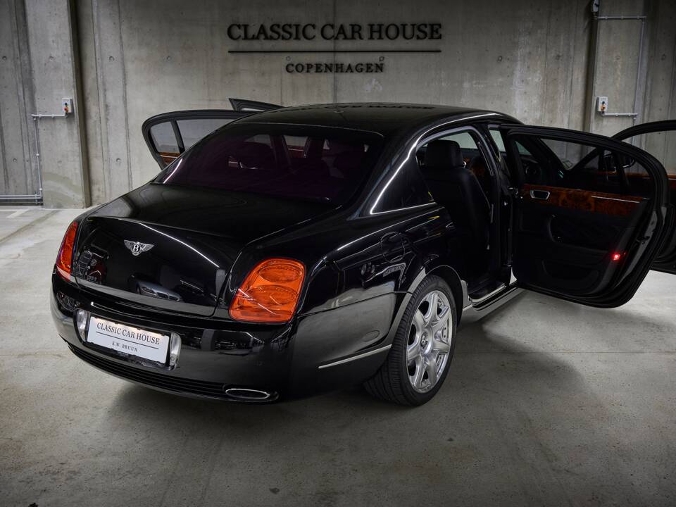 Image 20/100 of Bentley Continental Flying Spur (2008)
