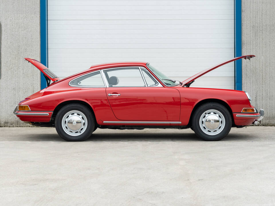 Image 10/100 of Porsche 911 2.0 (1965)